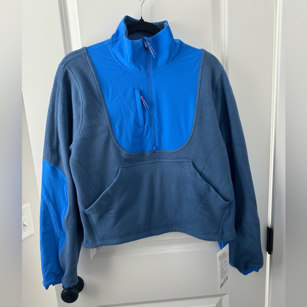BRAND NEW Lululemon Fleece and Ripstop Pullover Size 6